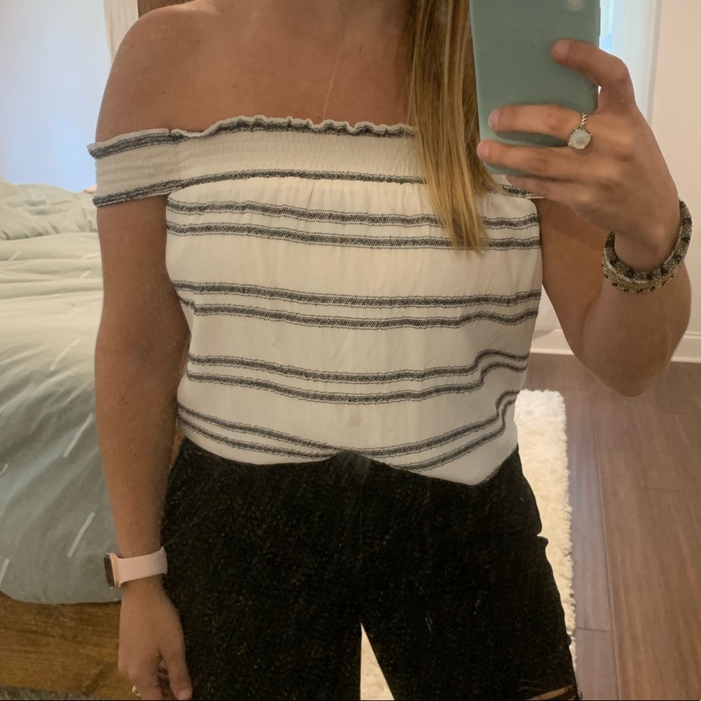 Astr the Label Off Shoulder top striped Small